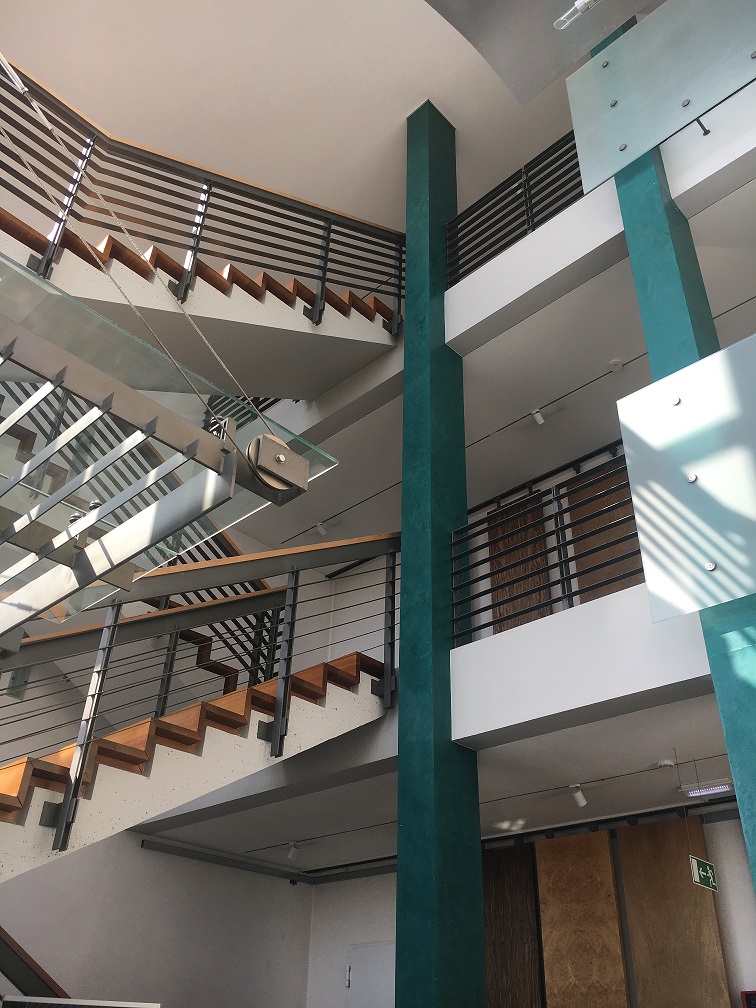 24Commerce GmbH_Treppenhau_2